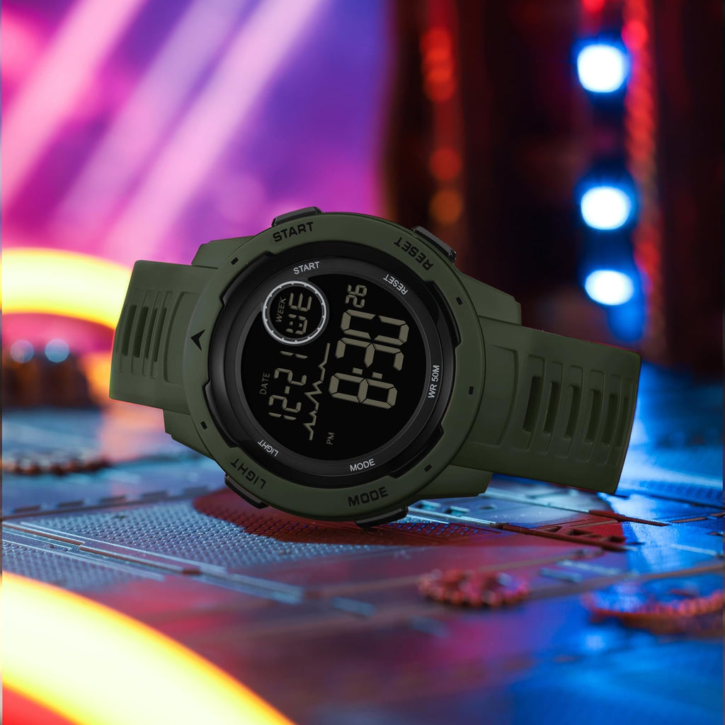 Men's Digital Waterproof Sports Watch L377970